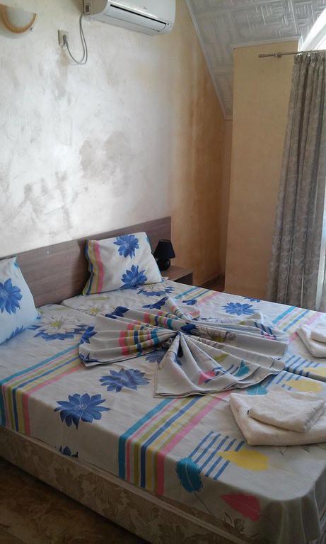 Morska Zvezda Guest House Czernomorec Zewnętrze zdjęcie