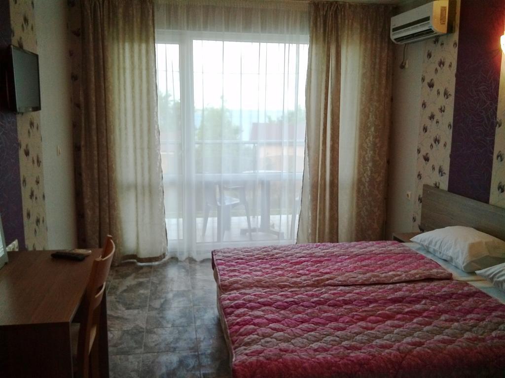 Morska Zvezda Guest House Czernomorec Zewnętrze zdjęcie